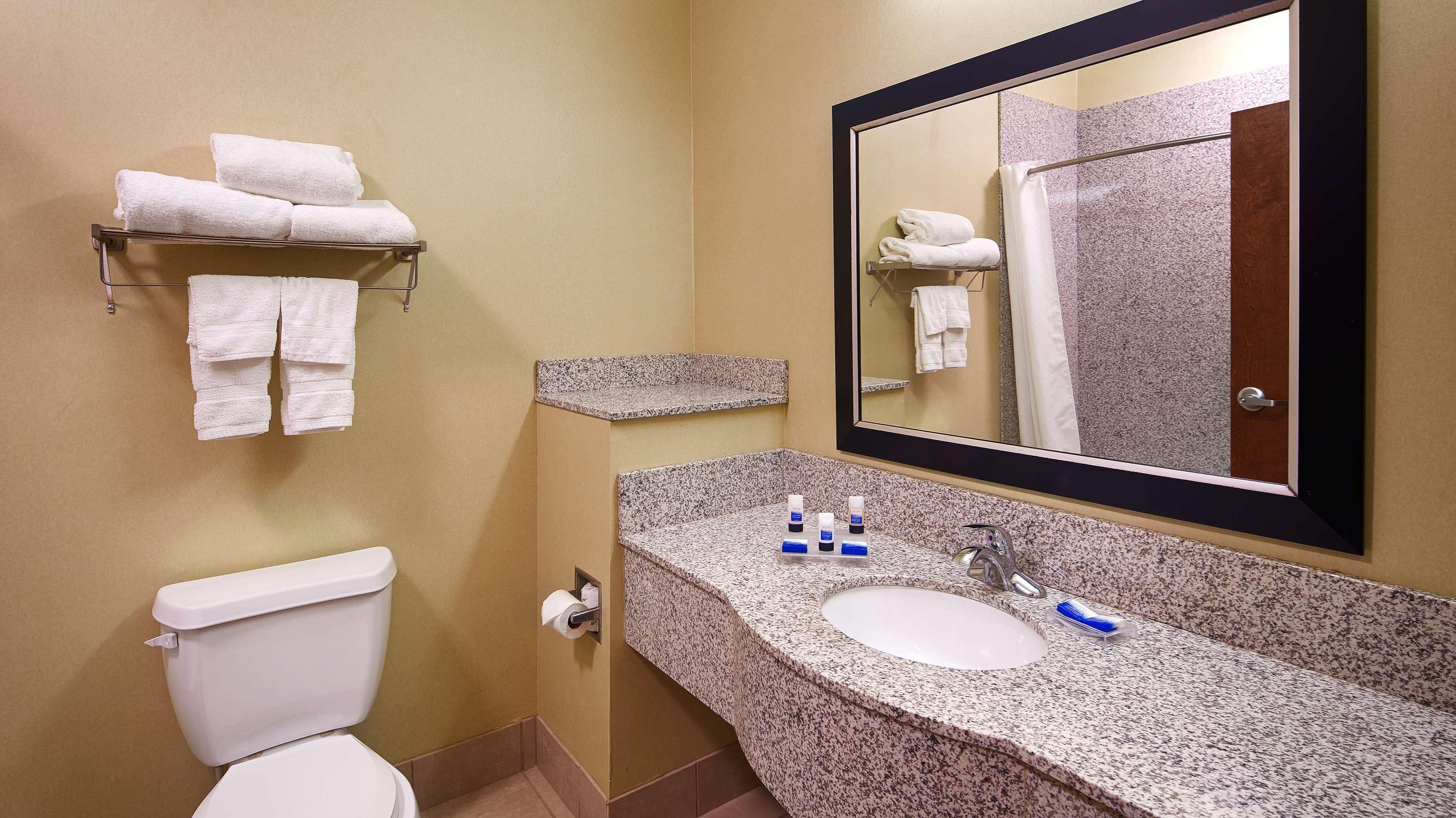 Best Western Plus Desoto Inn & Suites Mansfield Luaran gambar