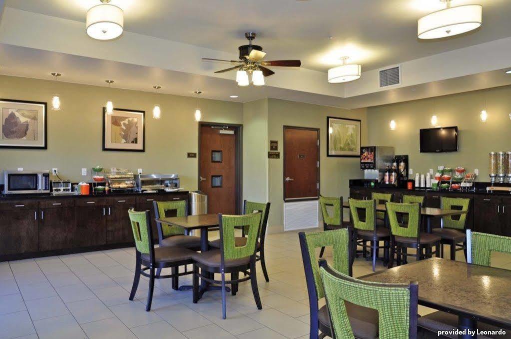 Best Western Plus Desoto Inn & Suites Mansfield Luaran gambar