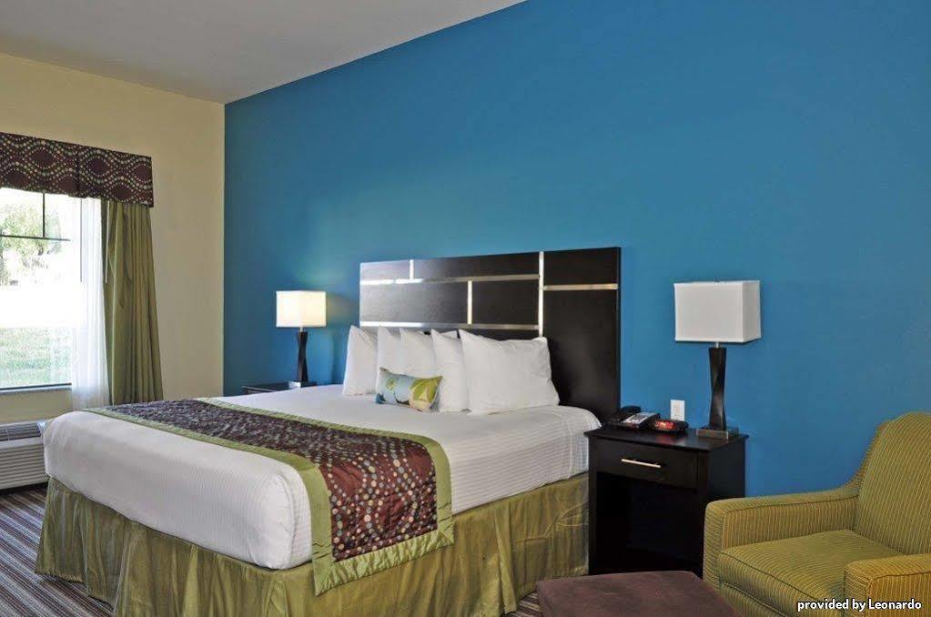 Best Western Plus Desoto Inn & Suites Mansfield Luaran gambar
