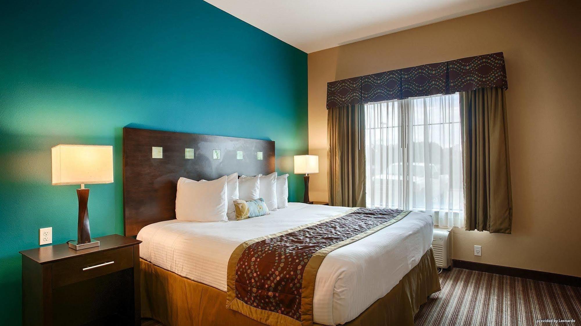 Best Western Plus Desoto Inn & Suites Mansfield Luaran gambar