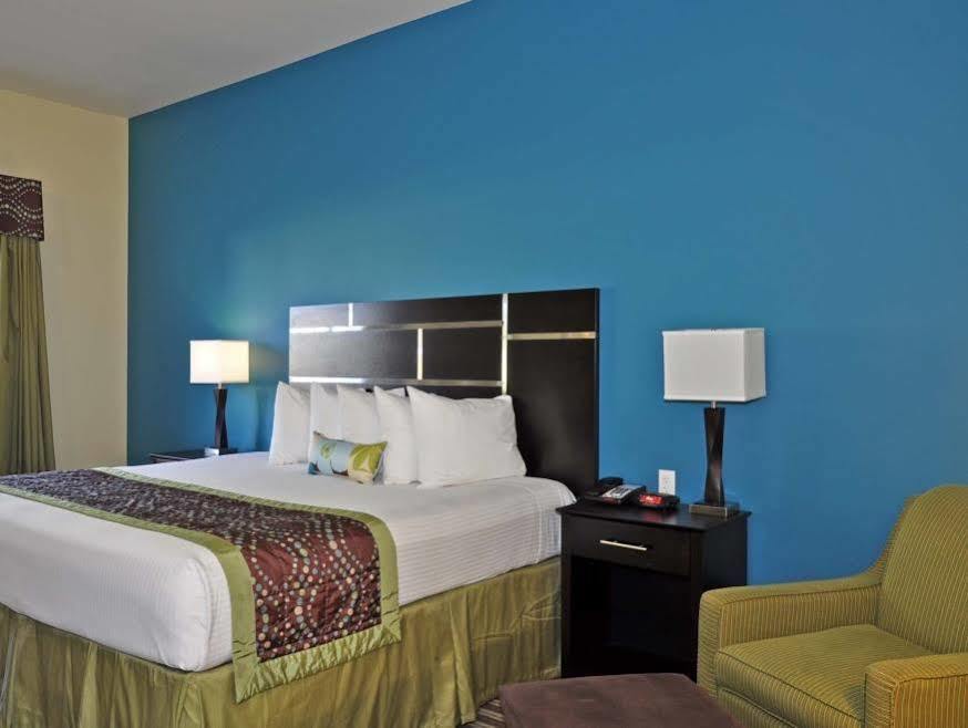Best Western Plus Desoto Inn & Suites Mansfield Luaran gambar