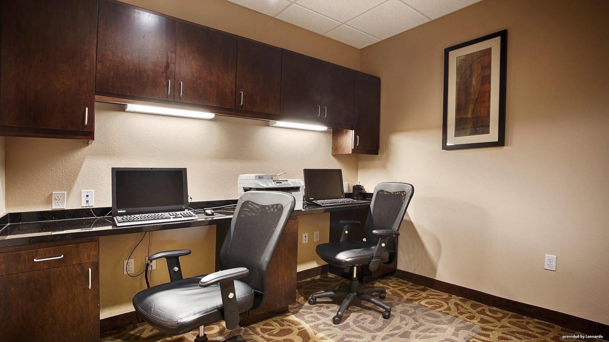 Best Western Plus Desoto Inn & Suites Mansfield Luaran gambar